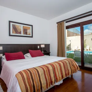 Suite Deluxe (doble matrimonial o twin: dos singles)